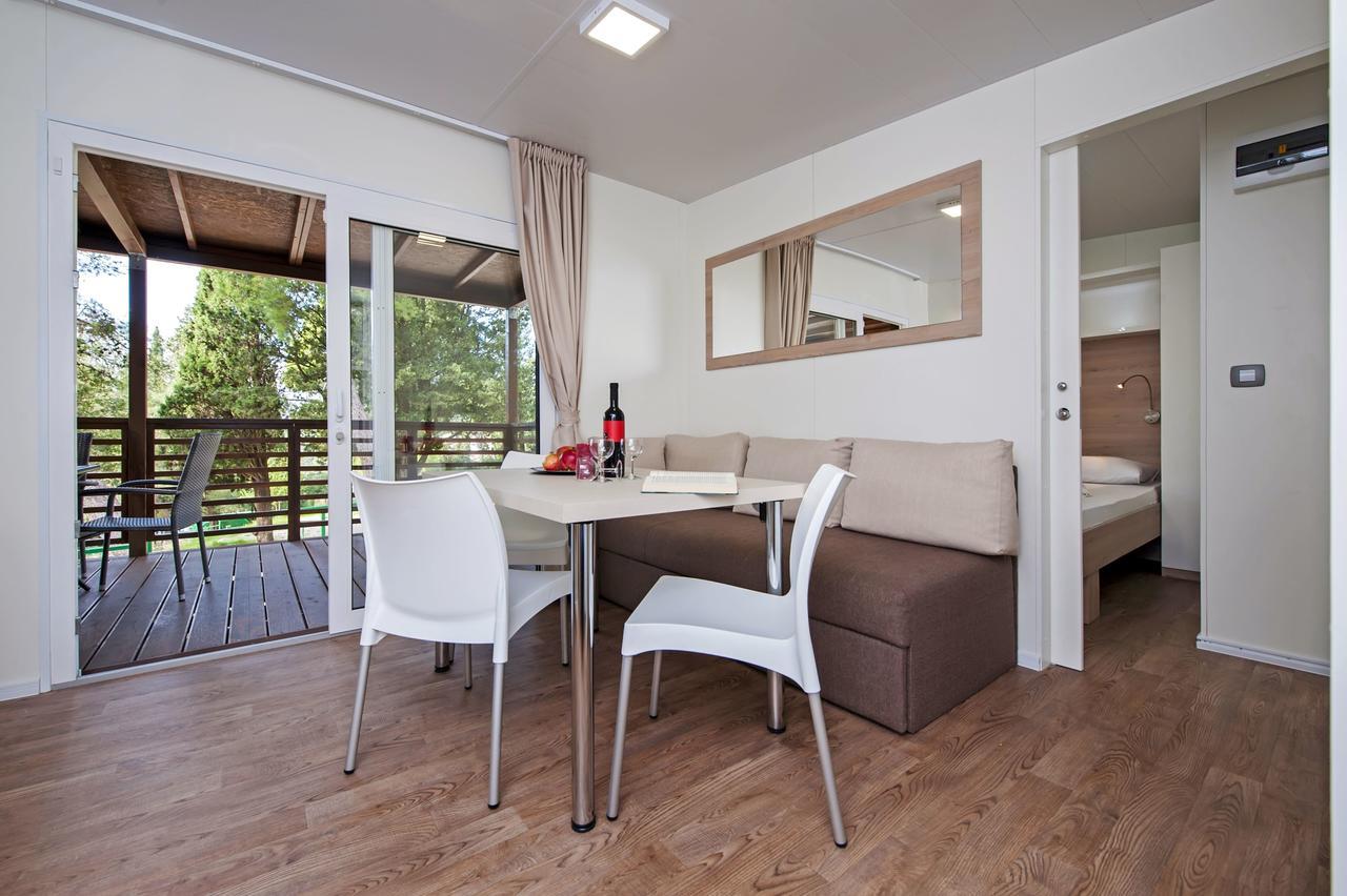 Eurocamp Mobile Homes At Porton Biondi *